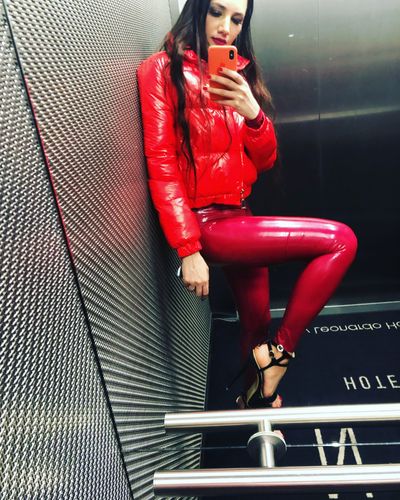 Alisa in wonderland of latex and fetish thumbnail