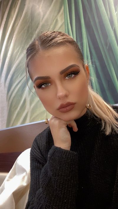 christie_photography profile