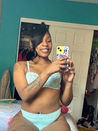 thaonlycolly.22 profile