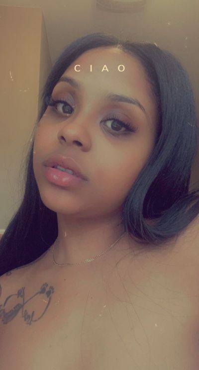 nelissafotine profile