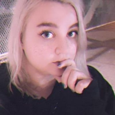 alice_in_a_daydream profile