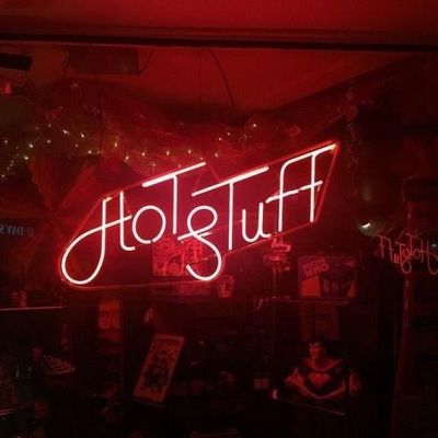 whosthathoe thumbnail