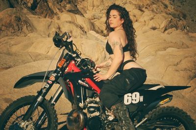 throttle.hottie thumbnail