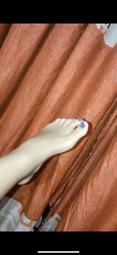 feetteens thumbnail