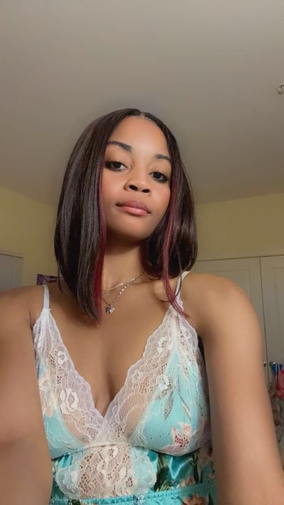 hotangelicgrl profile