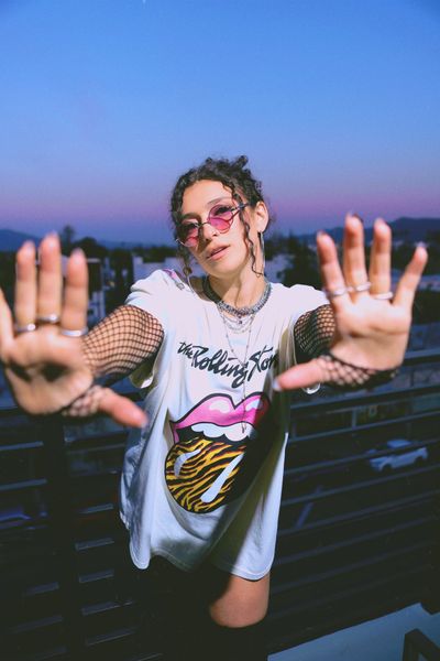 adrianaadriana thumbnail