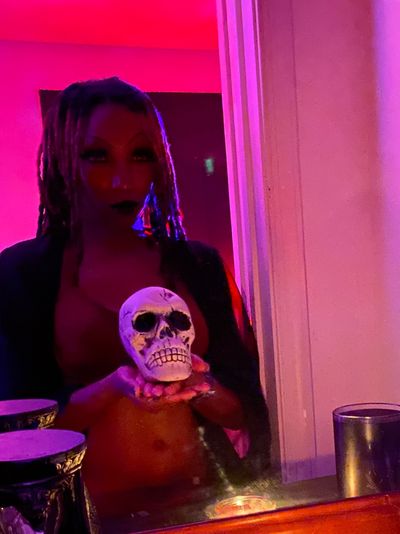 velvet_nights profile