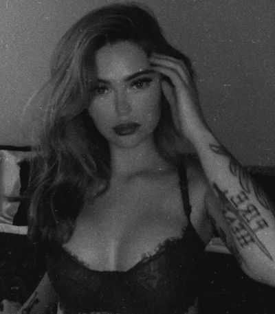 onlyfanofbooks profile