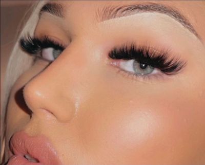 Elle Walshaw thumbnail