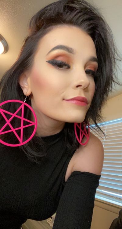 mistress.wyvern profile