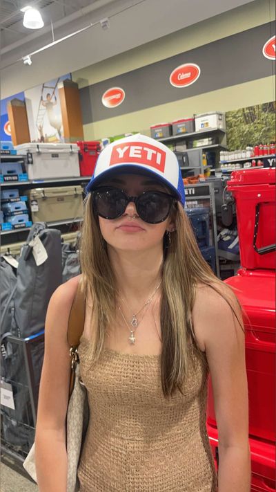 lifesuxnudie profile