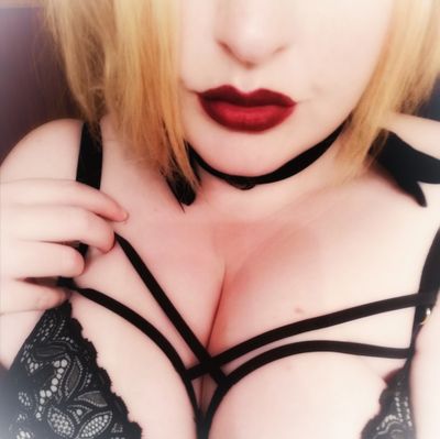 SugarPeachCurves profile