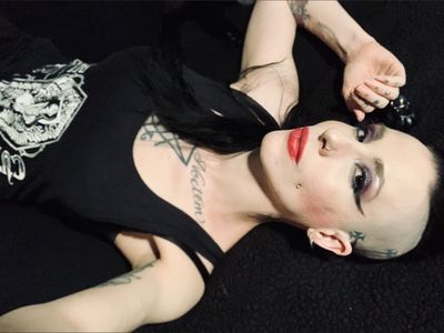 lilithbathoryluna13 thumbnail