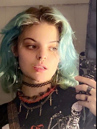 ihateyou420666 profile