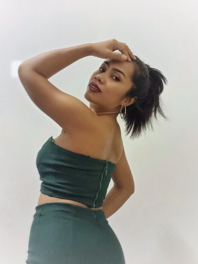 kinkykiki_smile profile