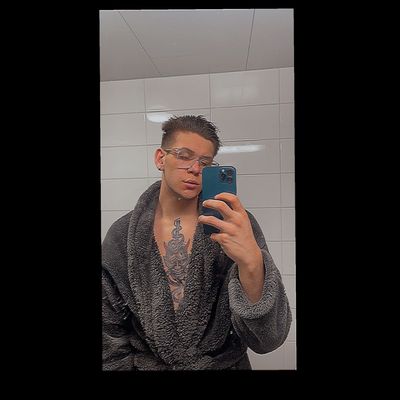 youngwavybaby thumbnail