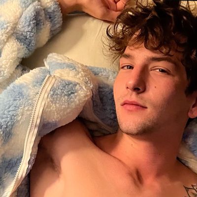 christopheroflyng profile