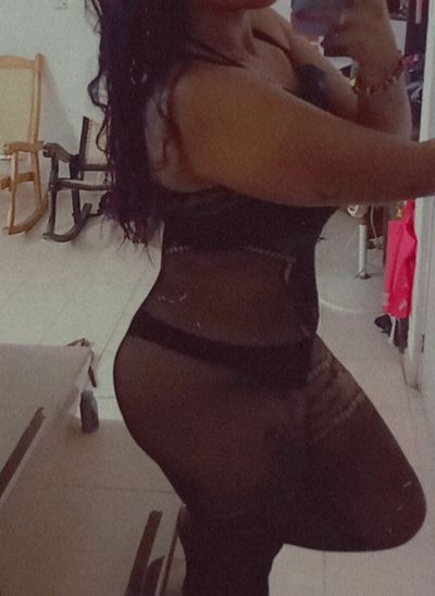 ivonnita.20 thumbnail