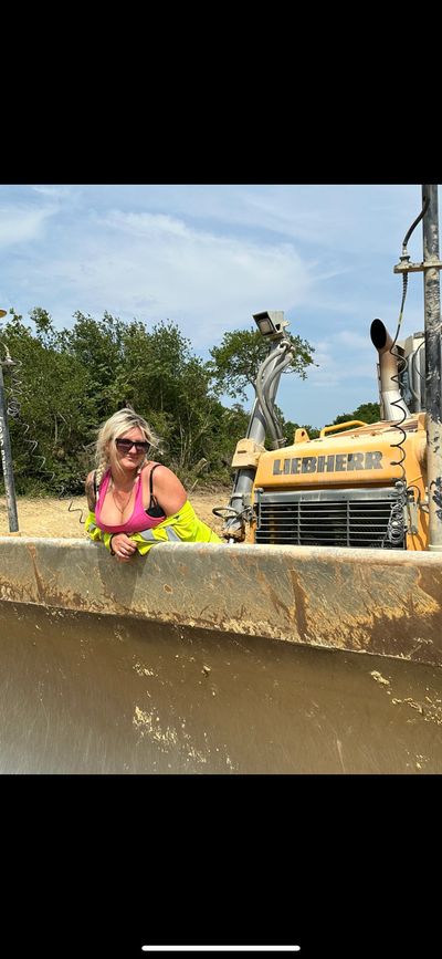 the_dozer_girl profile