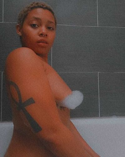 rose.the.gee profile