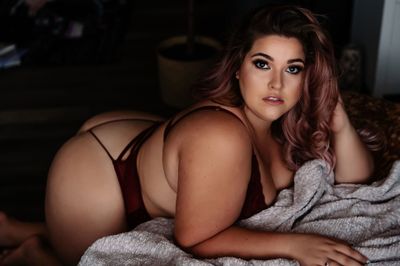 thebigbootybarbie2 profile