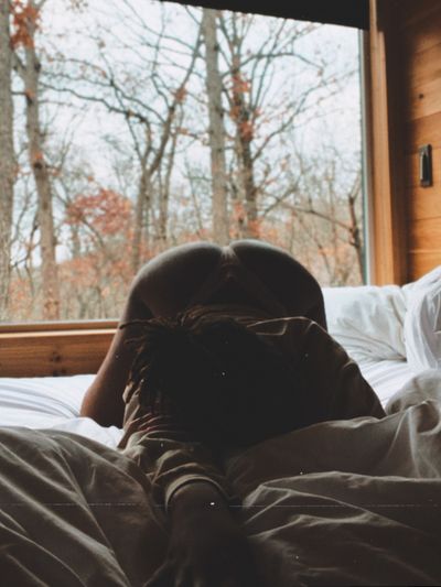 Beige Supreme profile