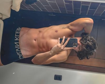 santostub0y thumbnail