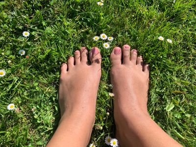 Tropicalfeety thumbnail