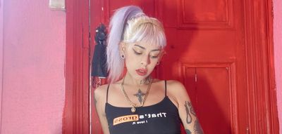 isroxyroxane thumbnail