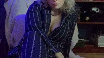 gamergirlmaverick thumbnail