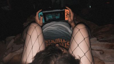 twogoths_onebong profile