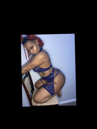 pretteeunique thumbnail