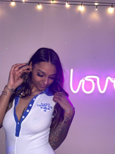 badgirlxkaira thumbnail