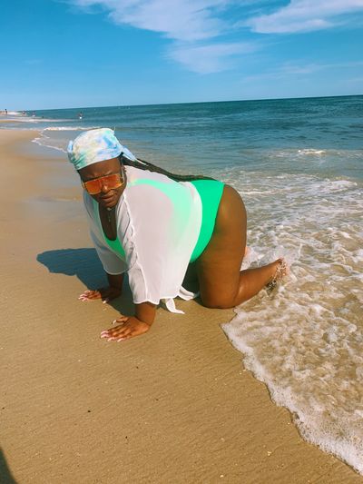 ally.simone thumbnail