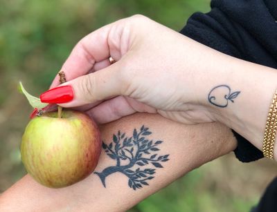 Katalina Guapa thumbnail