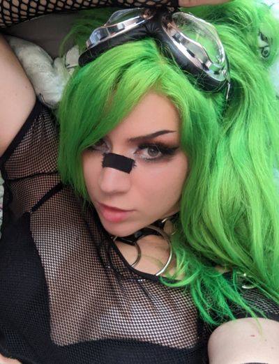 Toxic Tarnish VIP profile