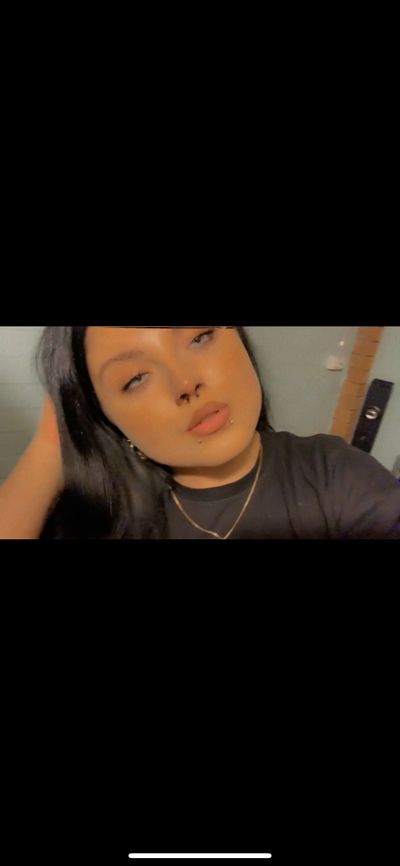 devilinprada666 profile