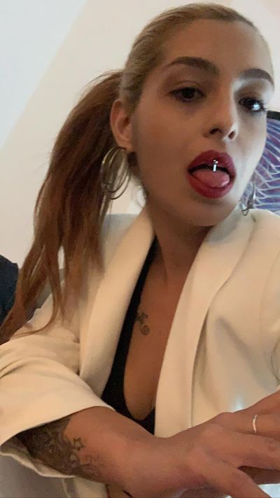 iuliagiulia thumbnail