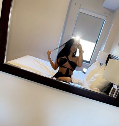 lexxi_gray thumbnail