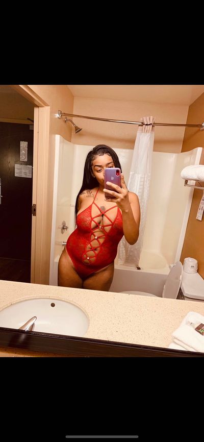 qxveenrozaee profile