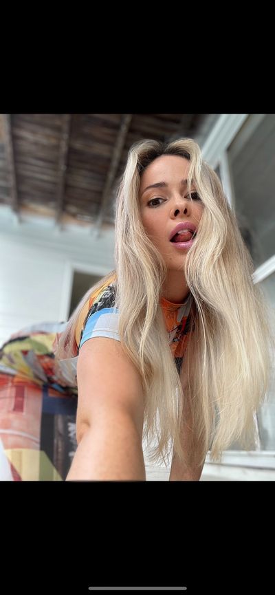 That ASMR Girl profile