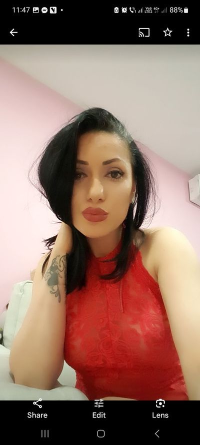 moniq_moniq thumbnail