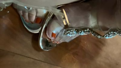 Ms. Tippy Toes thumbnail