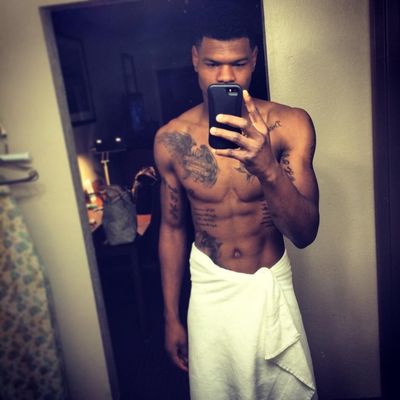 cnt_stand_hoes thumbnail