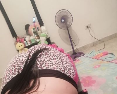 Conejita bella thumbnail