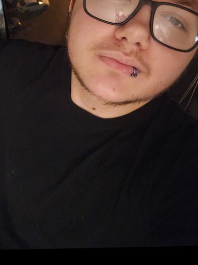 TransBoyEm 😘 profile