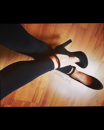 debbysfeet thumbnail