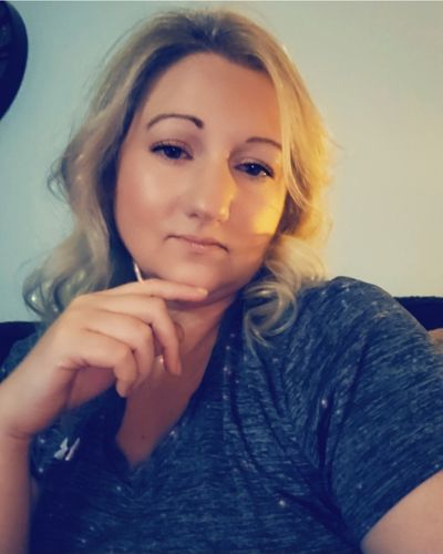 Lizzy Stephenz profile