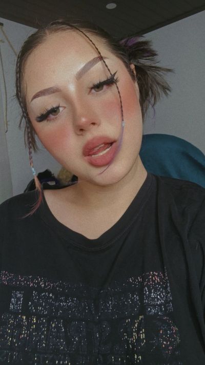 Molly Morningstar thumbnail