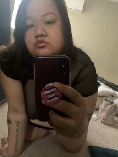 thiccyfilipina profile